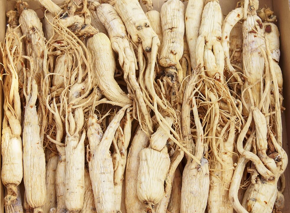 Puedes preparar un brebaje potenciador basado en la raíz de ginseng